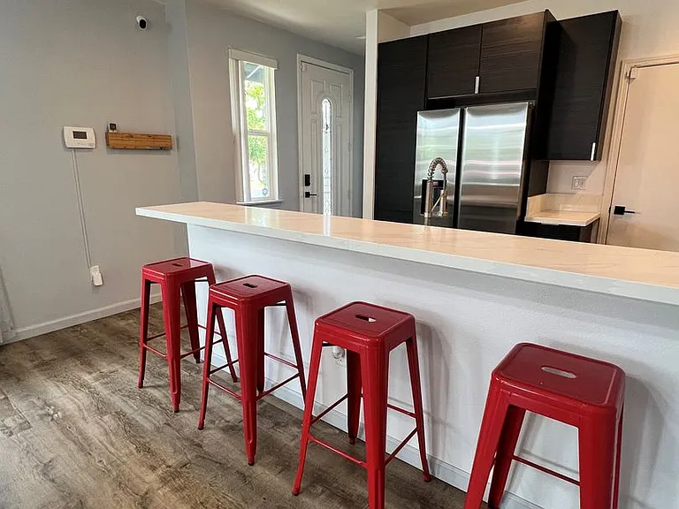 1101 Kukulu St #57 — Photo 4