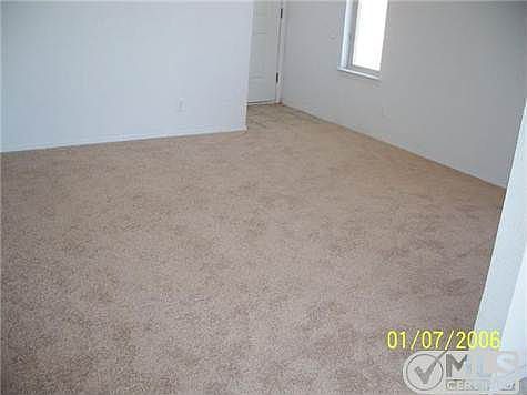 3rd image of 11051 Stonebridge Dr