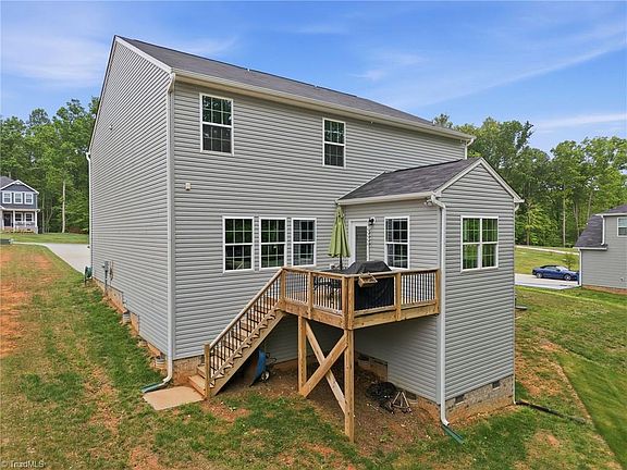 3rd image of 6572 Rogers Farm Rd