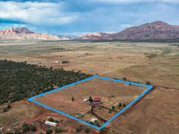 874 S Coyote Rd, Apple Valley, UT 84737