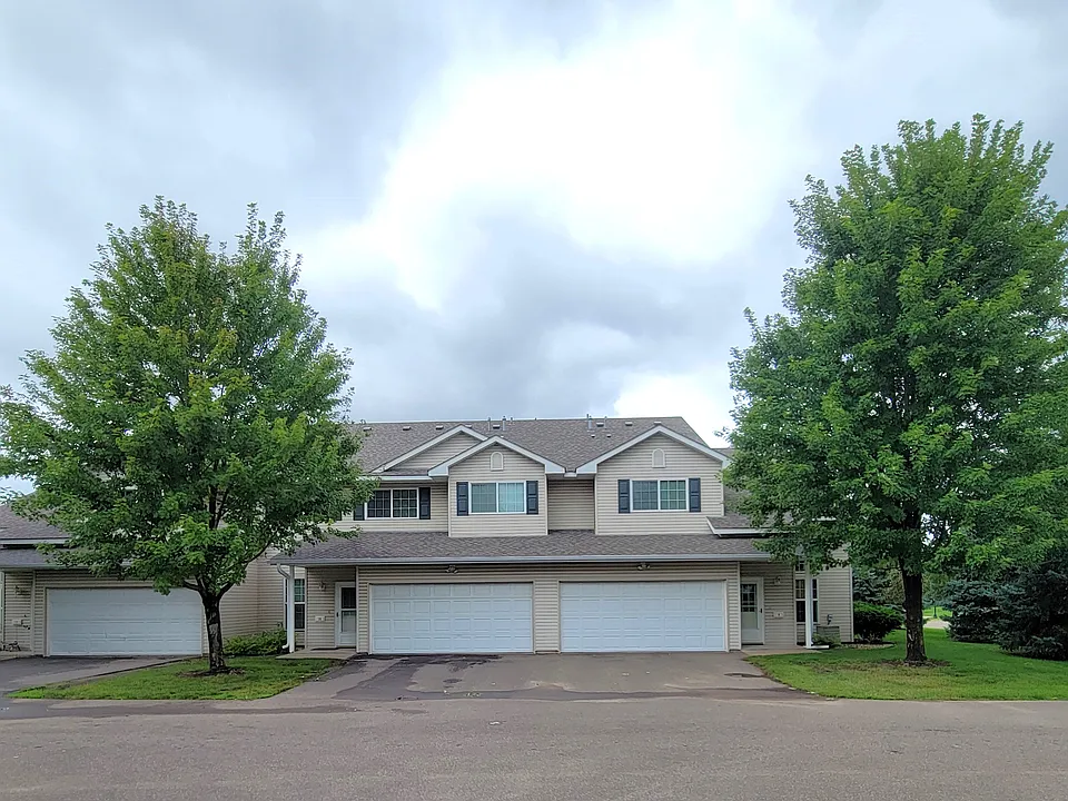10 Bridgewater Trl