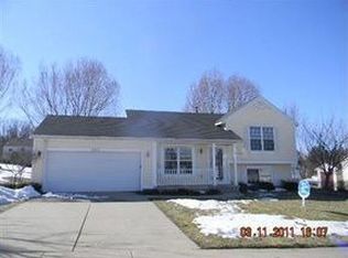 6911 Scott Woods Ct NE, Comstock Park, MI 49321