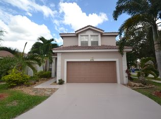 603 NW 183rd Ter, Hollywood, FL 33029