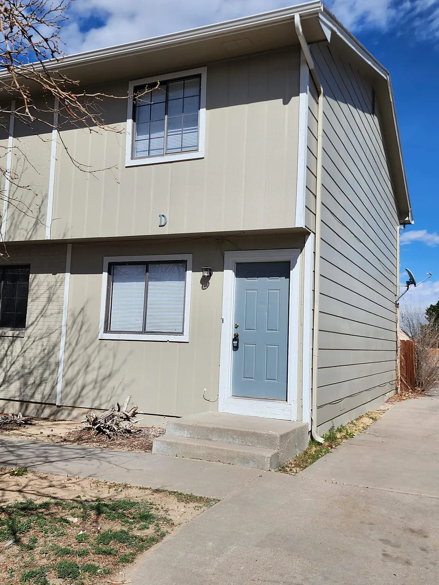 Photo 1 of 1 - 32 Royal Crest Dr #D - Pueblo, CO Primary Photo - 32 Royal Crest Dr #D