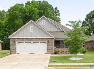15475 Ironcrest Dr, Harvest, AL 35749