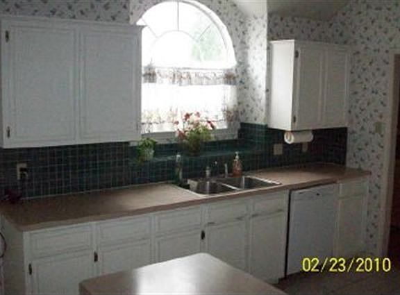 4th image of 9625 Meadowcreek Dr