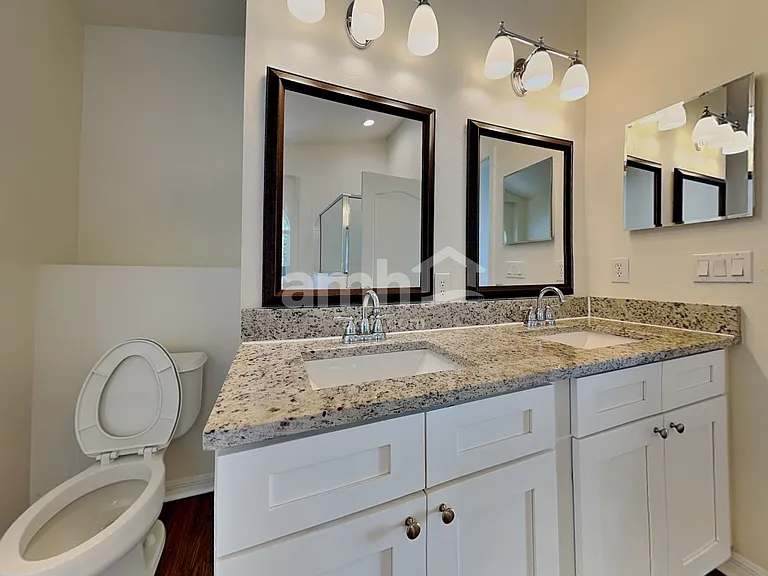 30734 Midtown Ct — Photo 11
