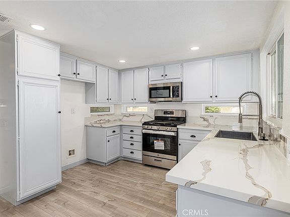 5th image of 1423 Stonecrest Pl