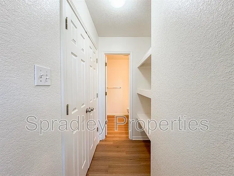 132 Lacey Lou Ln — Photo 16