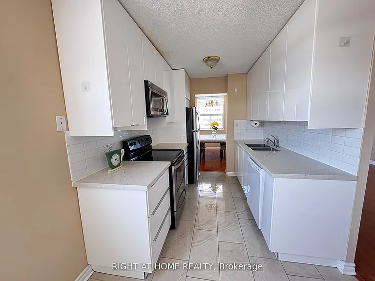 205 Hilda Ave #2104 — Photo 4