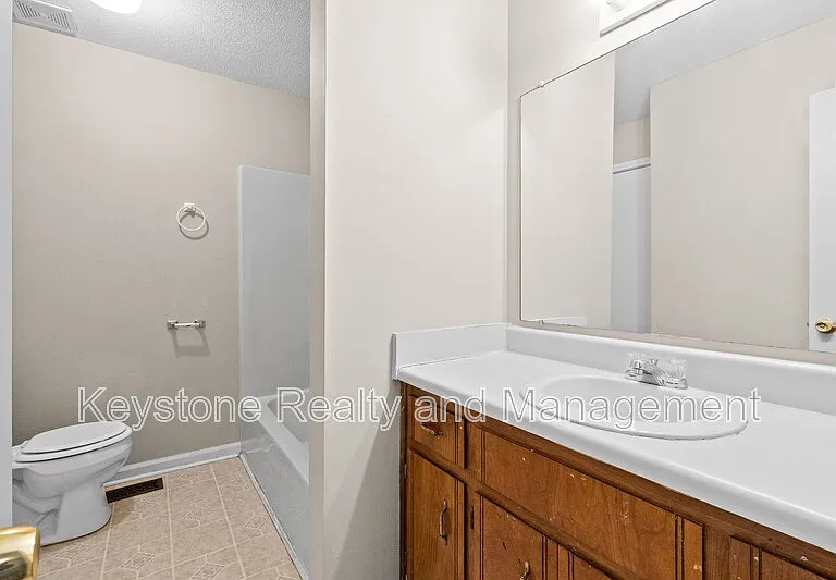 1630 Baltimore Dr #A — Photo 10