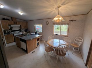 750 Wood St, Falls City, OR 97344