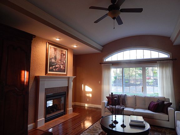 5th image of 9010 Pierce Dr