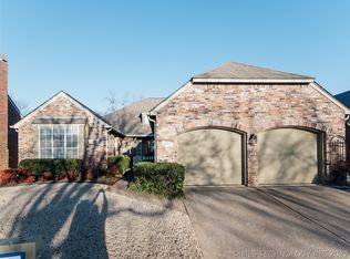 3023 E 93rd Ct, Tulsa, OK 74137