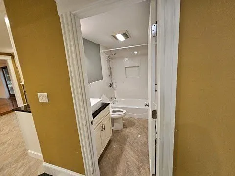 633 Saw Mill Brook Pkwy #1 — Photo 15
