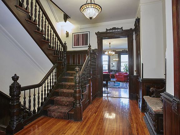 5th image of 349 W 122nd St