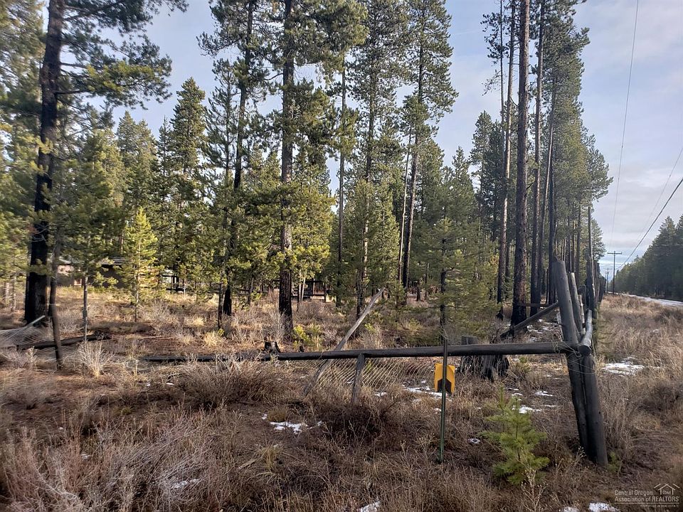1st image of 15610 Camino De Oro