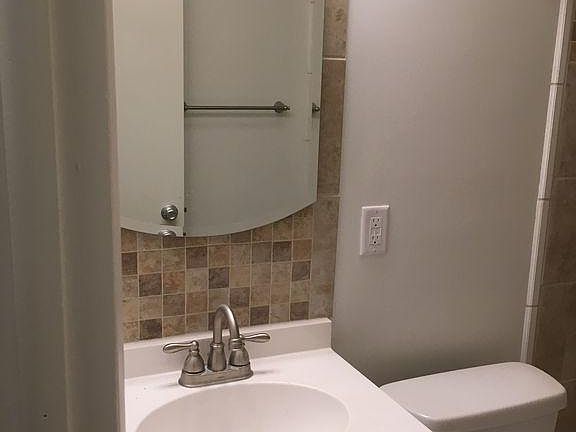 2nd image of 795 Byron Ave