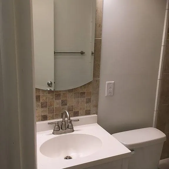 795 Byron Ave — Photo 2