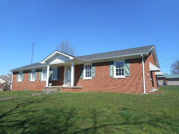 2nd image of 103 Hickory Hill Dr