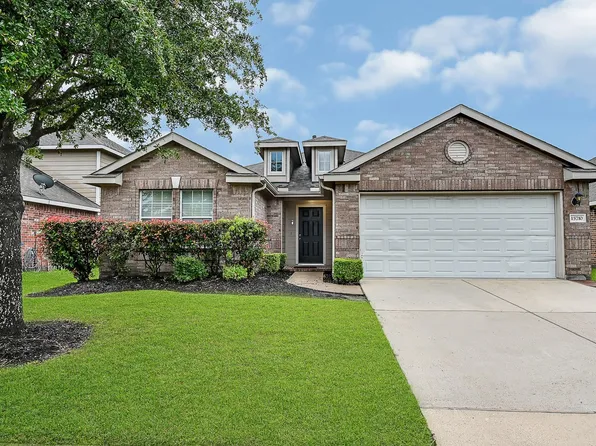 15710 Bannowsky Ln, Houston, TX 77049