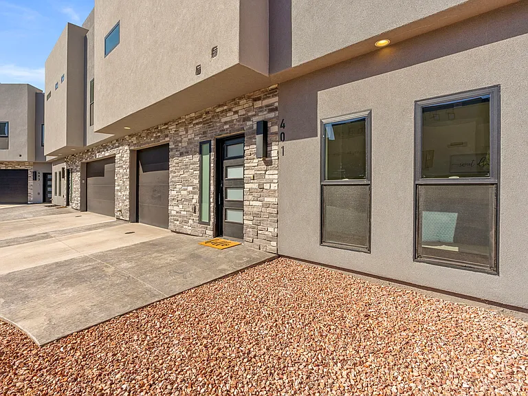840 Twin Lakes Dr #401 — Photo 28