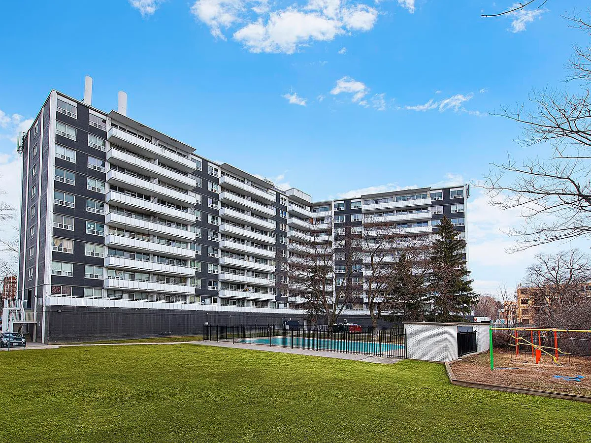2050 Keele Street — Photo 2