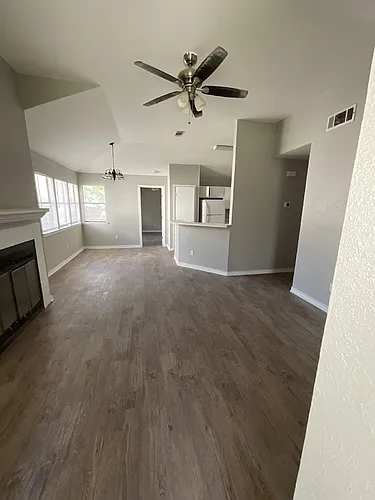 1009 Hyridge St #1009 Photo 1