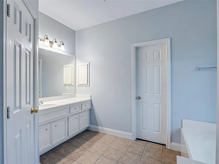 28507 Chateau Springs Ct — Photo 13