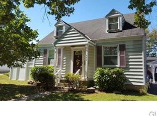 444 Maple Rd, Hellertown, PA 18055