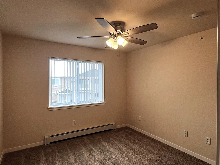 713 Caroline St — Photo 173