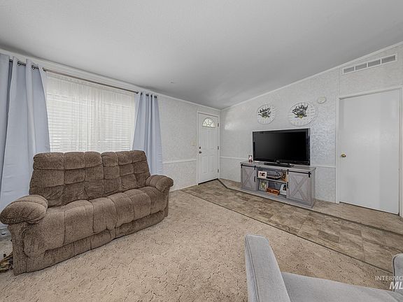 4th image of 2750 Alden Rd Unit 43