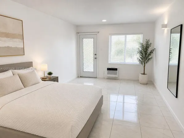6498 Collins Ave APT 40, Miami Beach, FL 33141