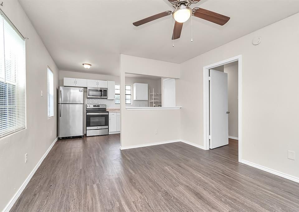 1st image of 915 Eleanor St APT B