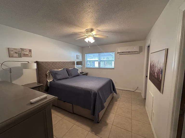 122-3700 Haines Rd N #7 — Photo 2