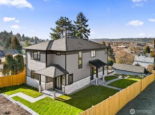 437 Hazel Avenue N, Kent, WA