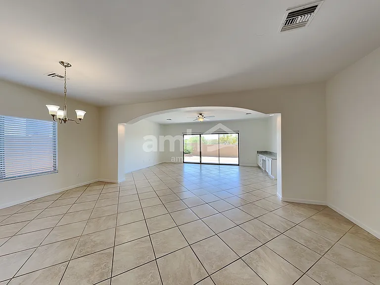 10483 E Rita Ranch Crossing Cir — Photo 5