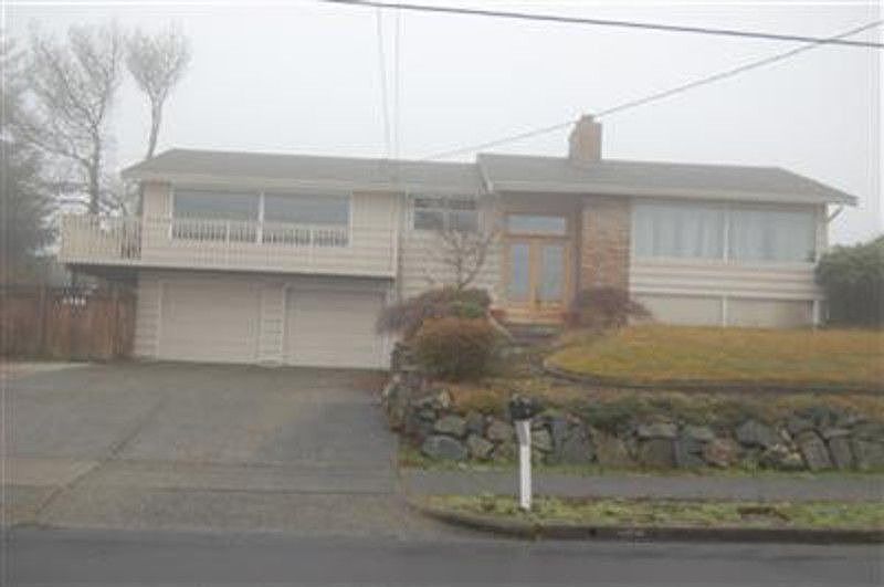 1st image of 1729 N Jackson Ave