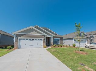 133 Willow Valley Dr, Mooresville, NC 28115