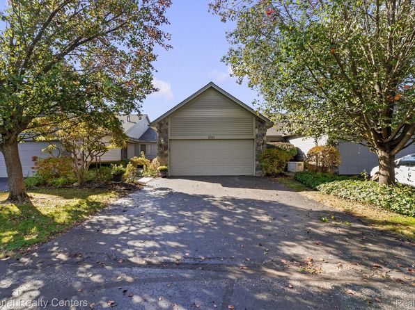8743 Cedar Ct #3