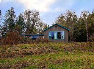 425 Fir Point Ln, Glendale, OR 97442