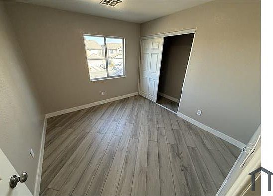 5th image of 5308 Hollyridge St
