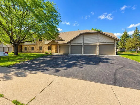 2066 Stockinger Dr, Saint Cloud, MN 56303