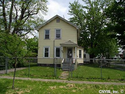 200 McCool Ave, East Syracuse, NY, 13057