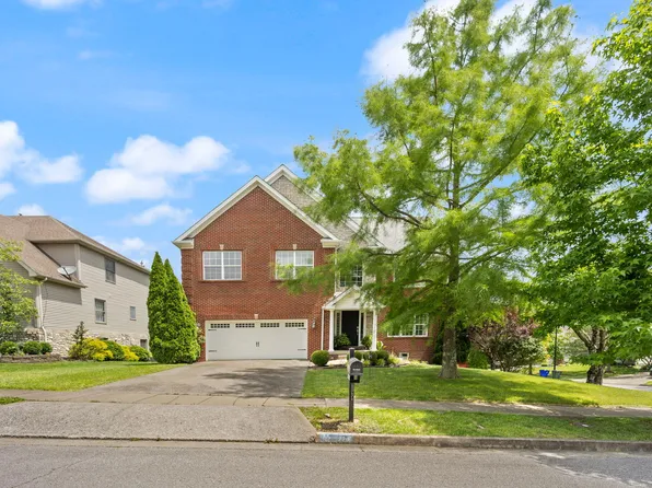 2216 Shaker Run Rd, Lexington, KY 40509