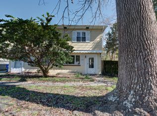 432 Limbaker St APT B, Charleston, SC 29412