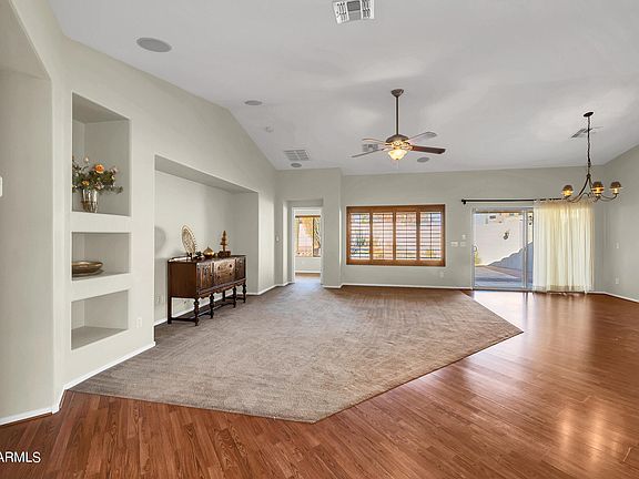 4th image of 15522 W HAMMOND Drive