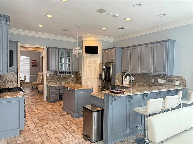20 Falcon Dr — Photo 3