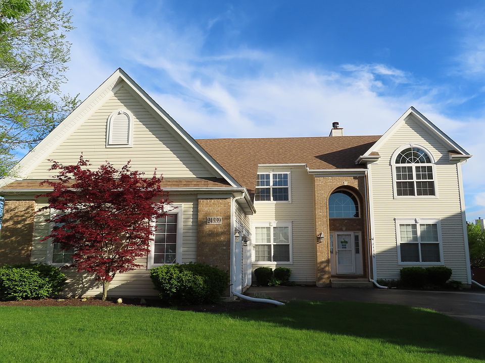 1st image of 24339 Norwood Dr