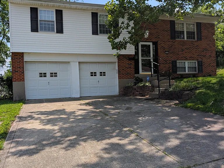 12074 Freestone Ct — Photo 1